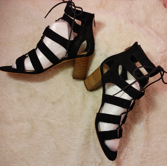 Marc Fisher black leather suede sandal heels back zip front lace up sz 7.5 - Picture 3 of 11